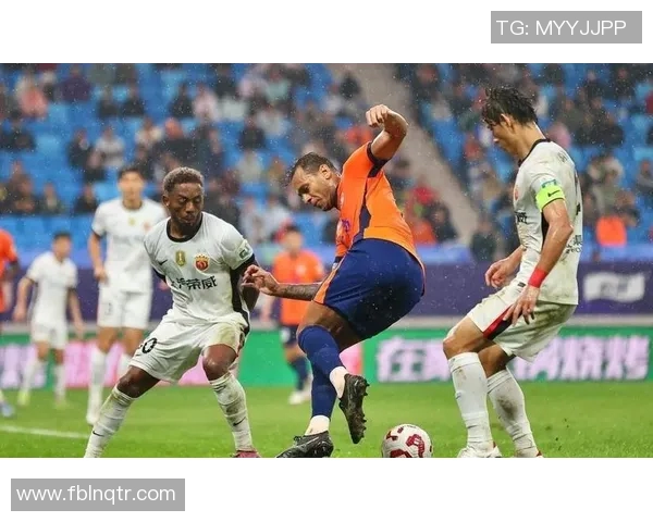 大牌足球明星频频背锅背后真相揭示球队困境与责任分担